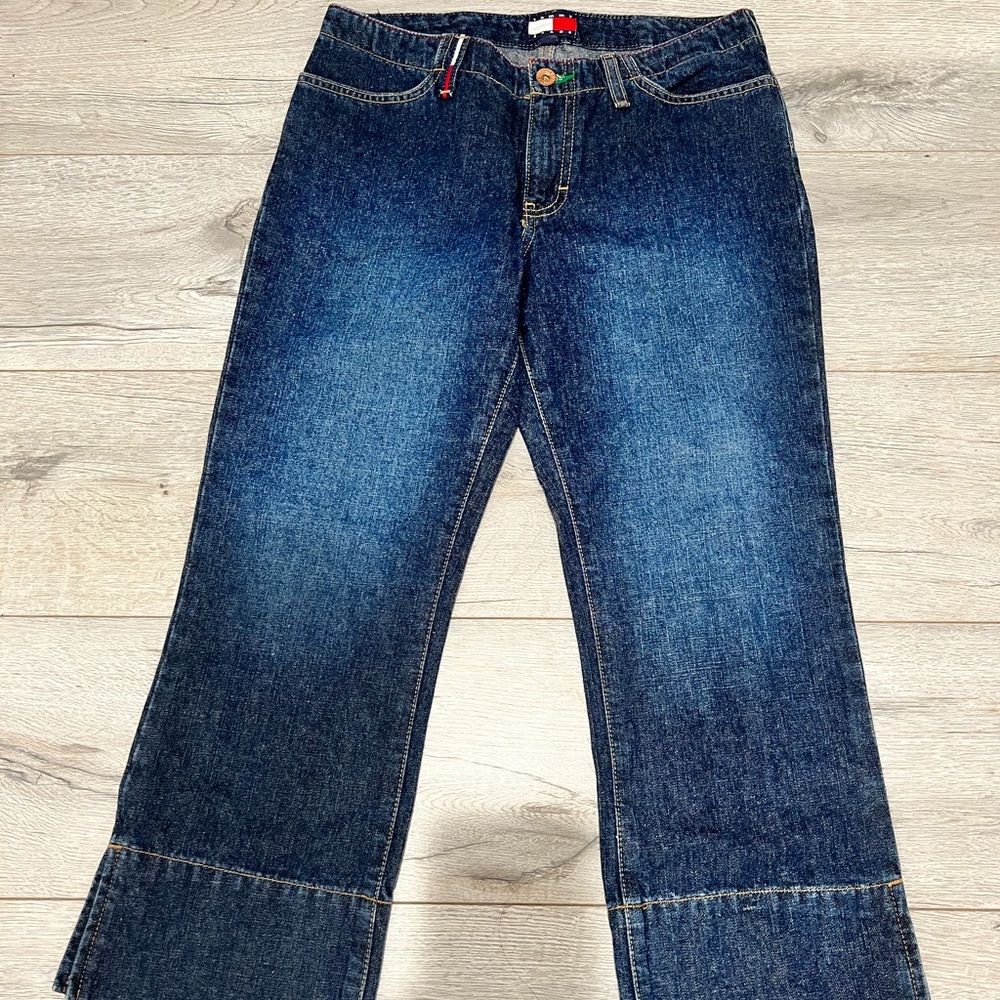 Tommy Jeans size 5